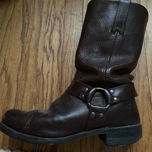 Men’s Frye Harness 12R Boots